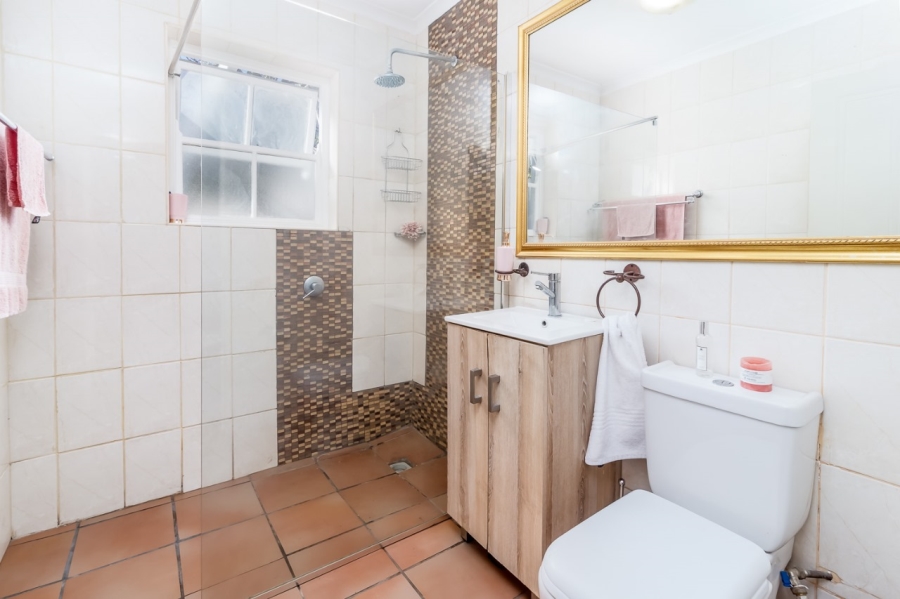 4 Bedroom Property for Sale in Zevendal Western Cape